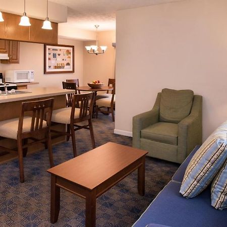 Charwood Suites Columbus Dış mekan fotoğraf