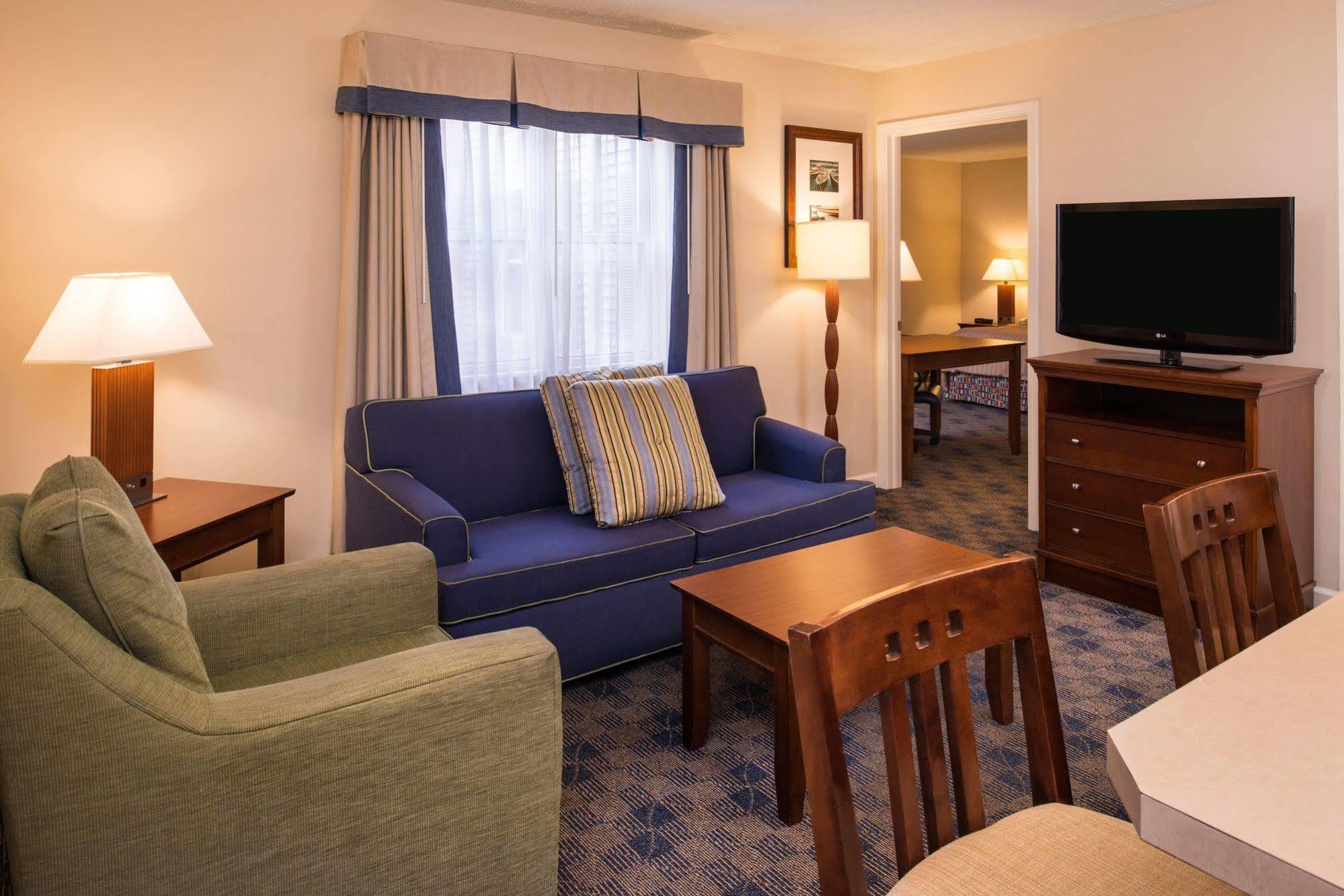 Charwood Suites Columbus Dış mekan fotoğraf