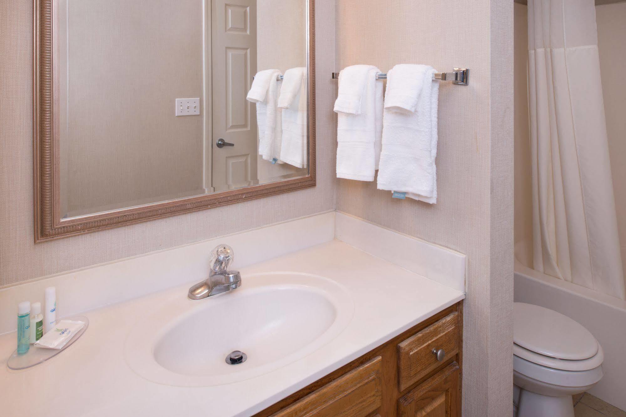 Charwood Suites Columbus Dış mekan fotoğraf