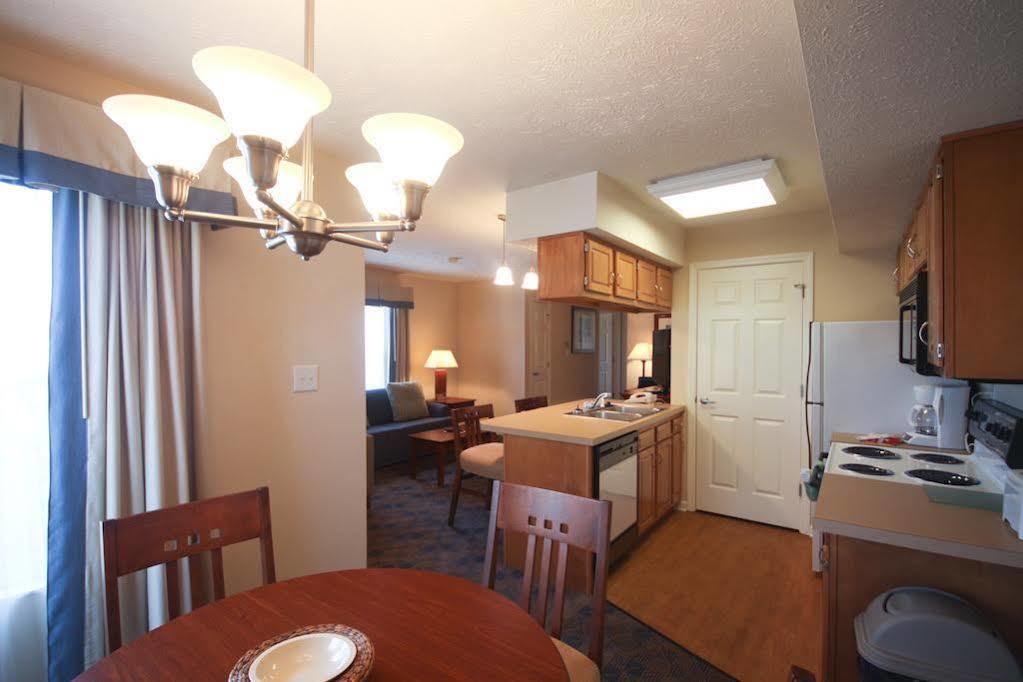 Charwood Suites Columbus Dış mekan fotoğraf