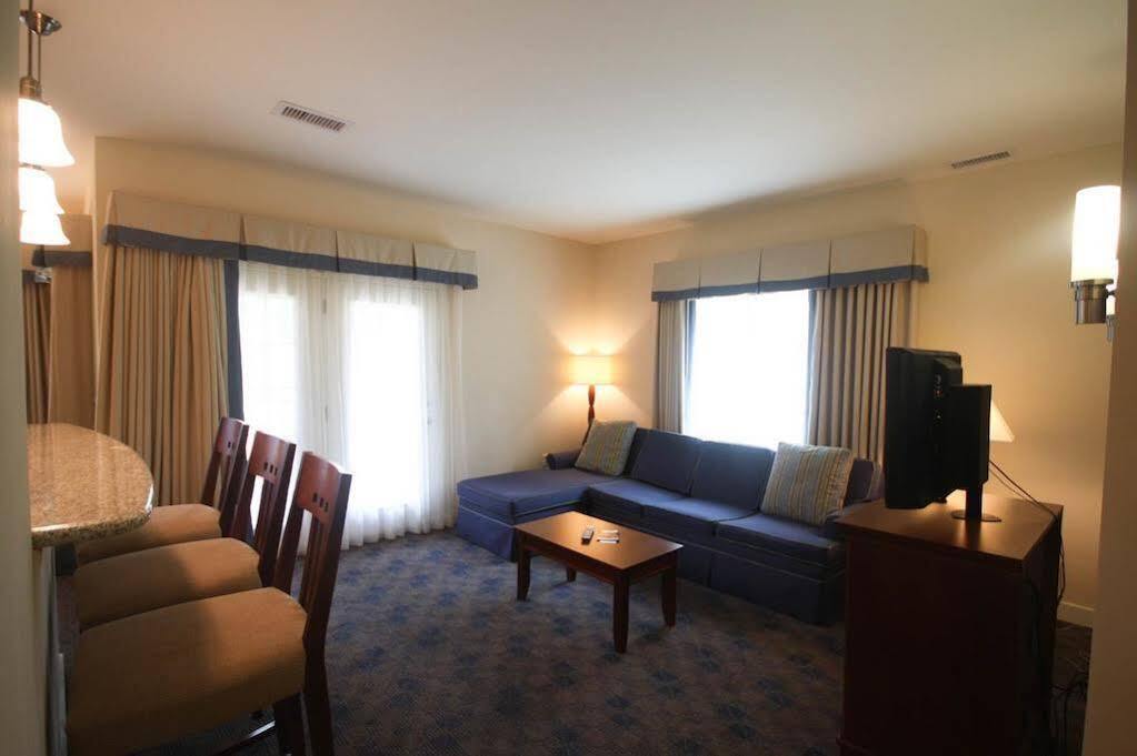 Charwood Suites Columbus Dış mekan fotoğraf